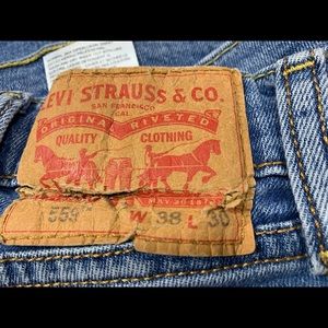 Levi’s 559 38x29 distressed relaxed straight Mens jeans some stretch 5902